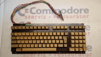 Commodore Szerviz és Restaurátor | billentyűzet érintkező javítása, Commodore CBM 610 billentyűzet javítása