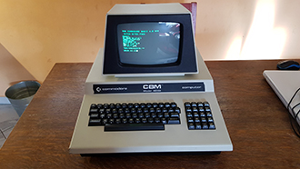 Commodore CBM 4032 javítása Commodore Szerviz és Restaurátor | Commodore CBM 4032 javítása