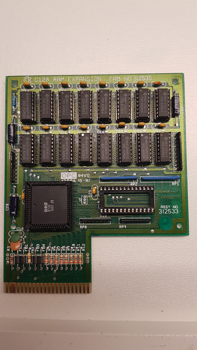 Commodore 64, 128 1764 RAM bővítse 512KB-ra Commodore Szerviz és Restaurátor | MOD: Commodore 64, 128 1764 RAM bővítse 512KB-ra
