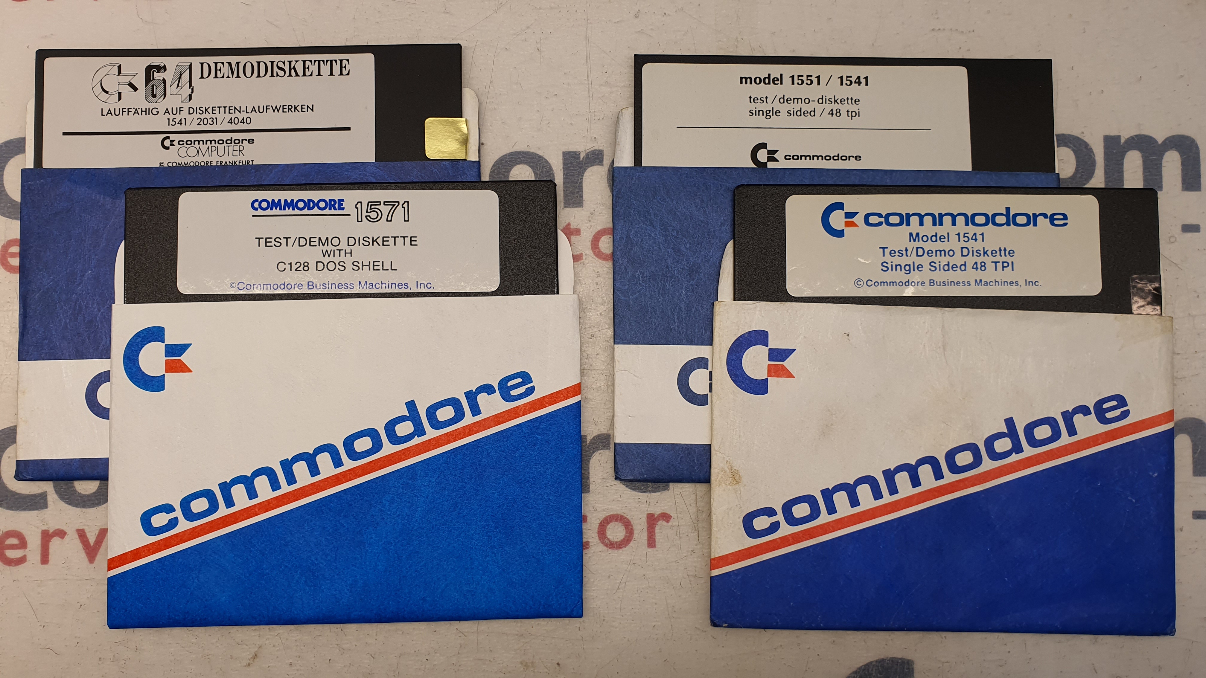 Commodore Szerviz és Restaurátor | Commodore DEMO lemezek